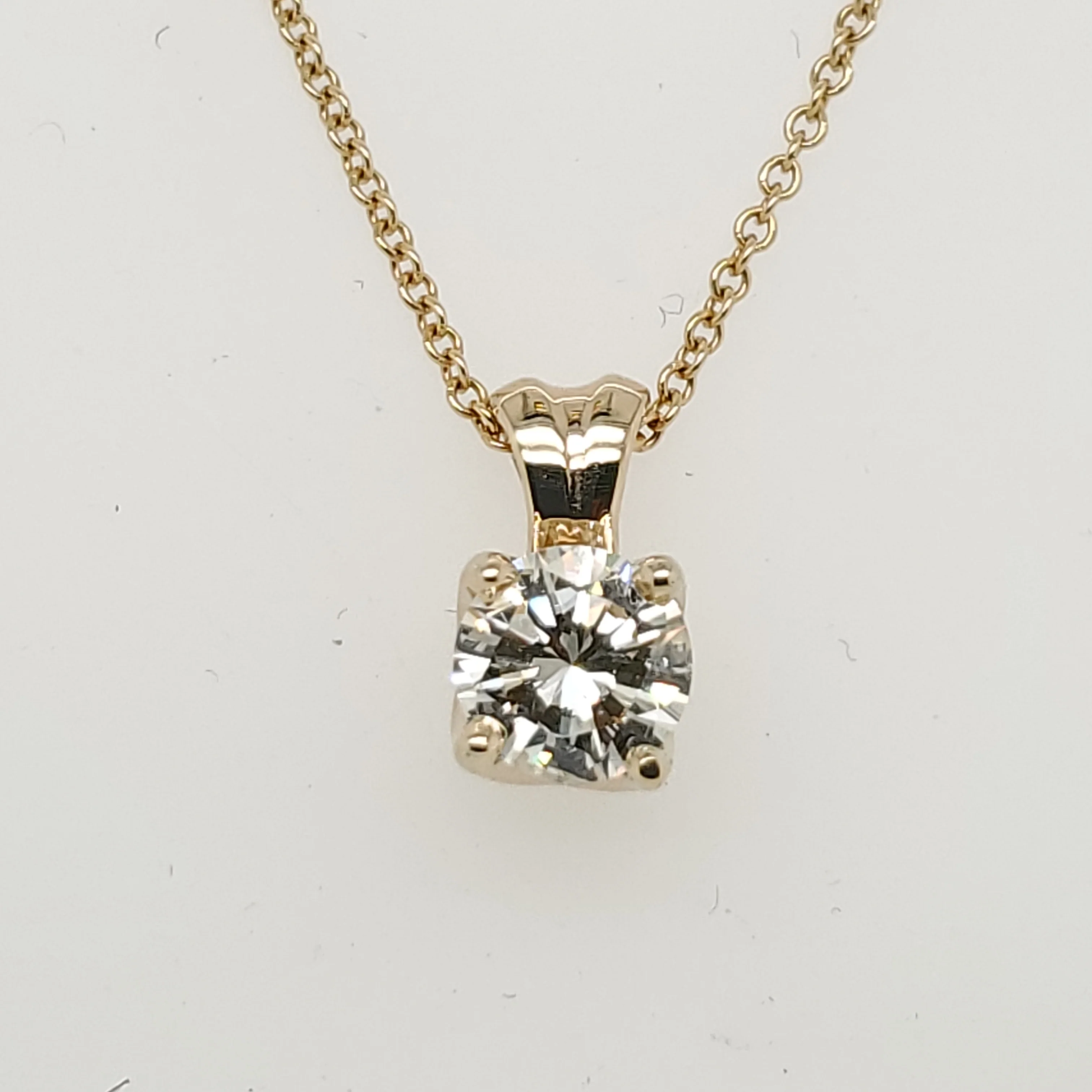 1.08 Carat Round Brilliant Cut Diamond Solitaire Pendant in 14Kt Gold