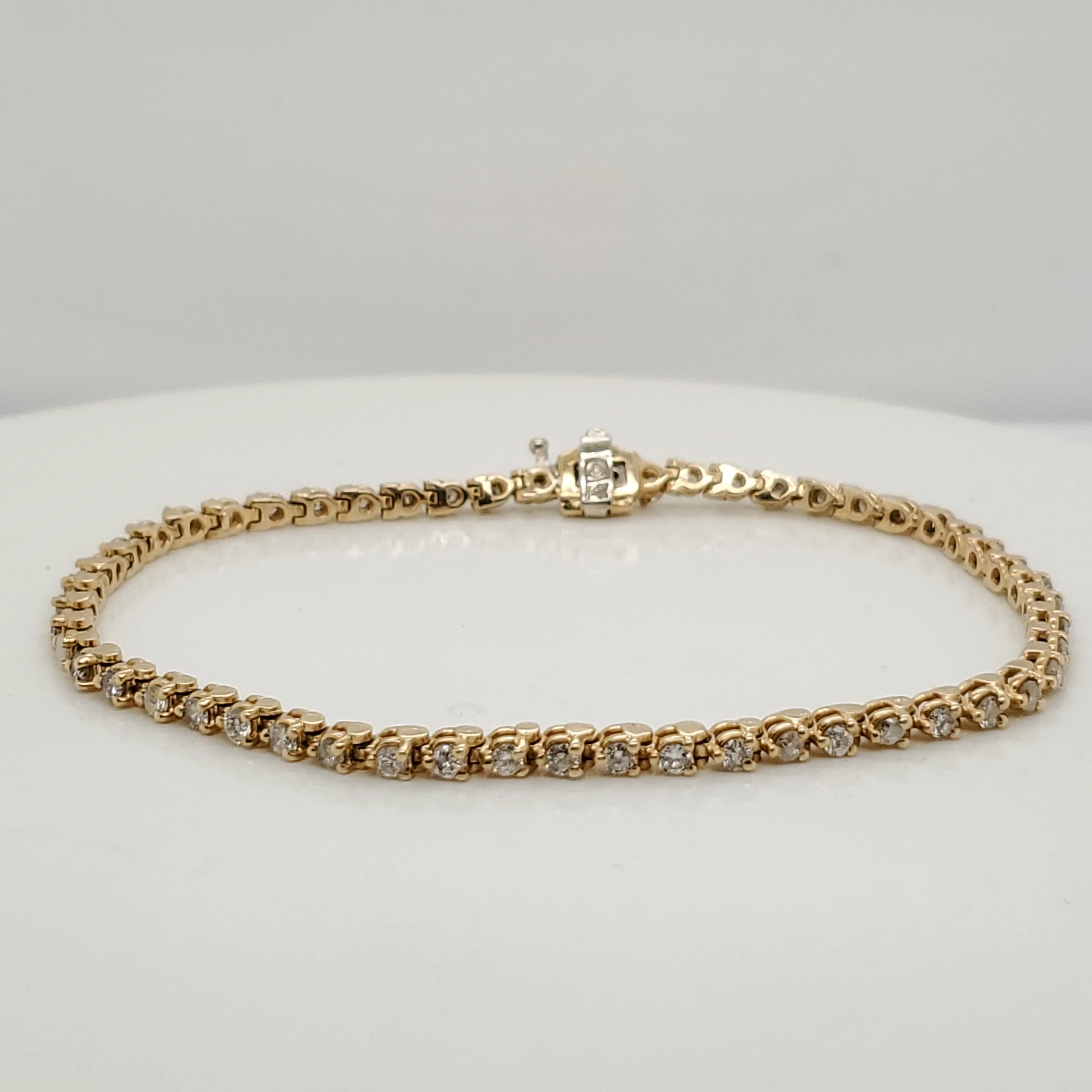 1.62 Carat Total Weight 14kt Yellow Gold and Diamond Tennis Bracelet