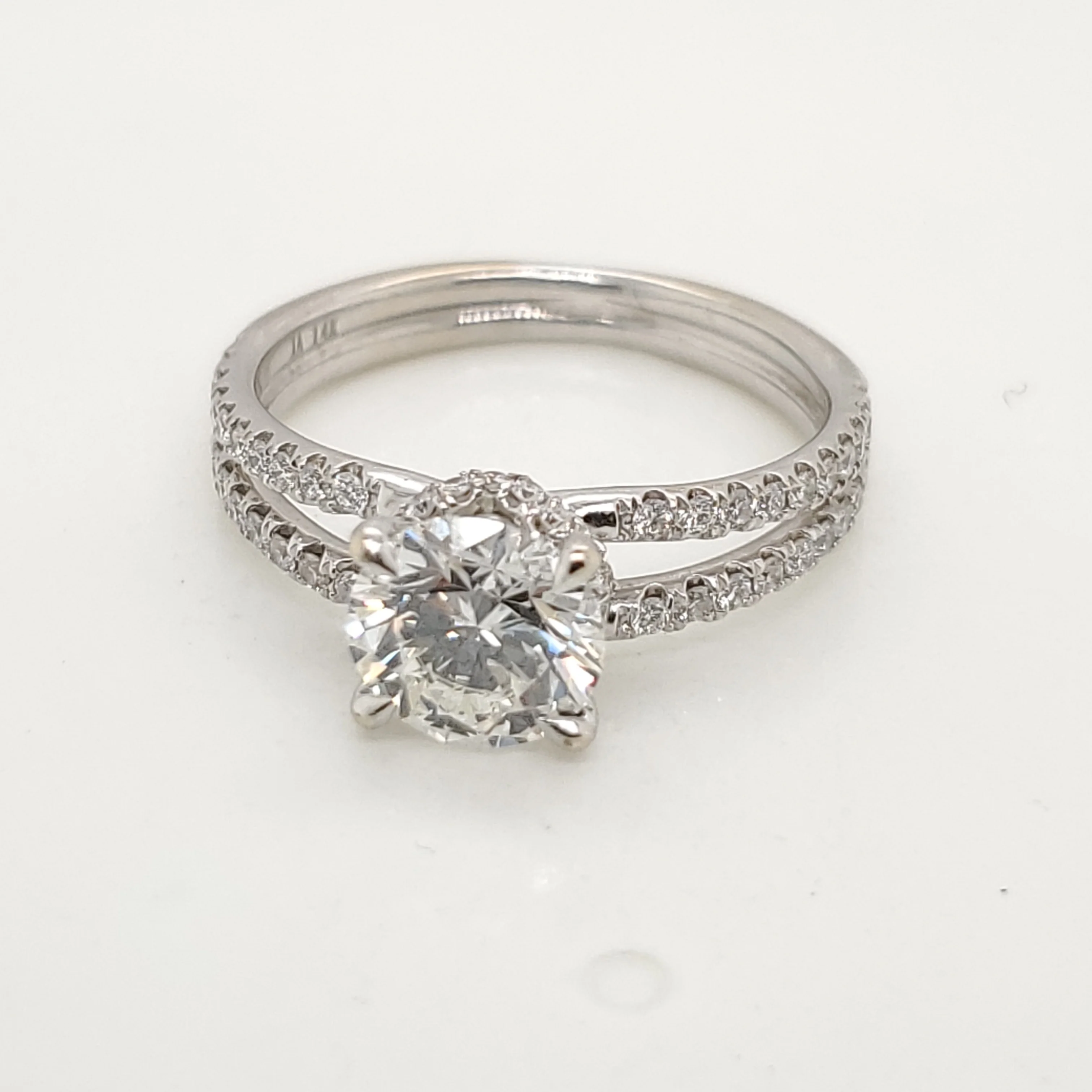 14kt White Gold 1.11 Carat Round Brilliant Cut Diamond Engagement Ring
