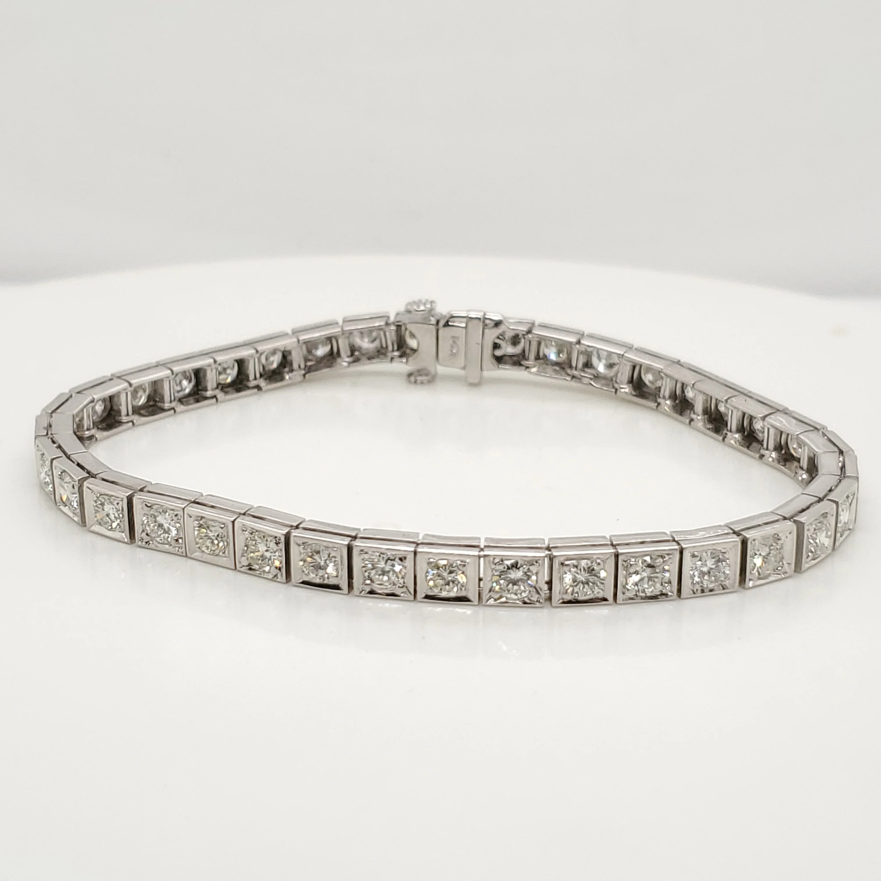 14kt White Gold 6.00 Carat Diamond Bracelet
