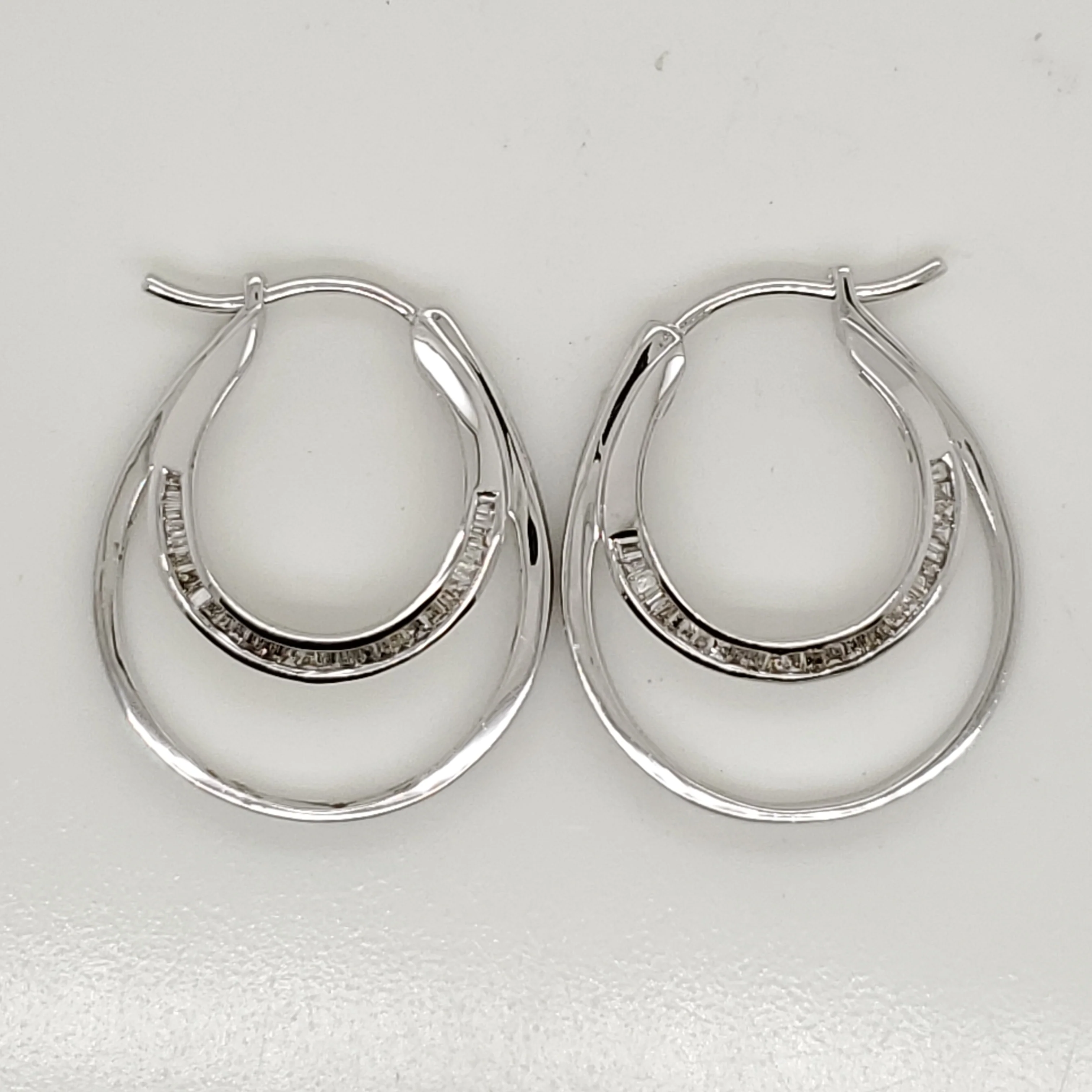 14kt White Gold  Baguette Cut Diamond Hoop Earrings