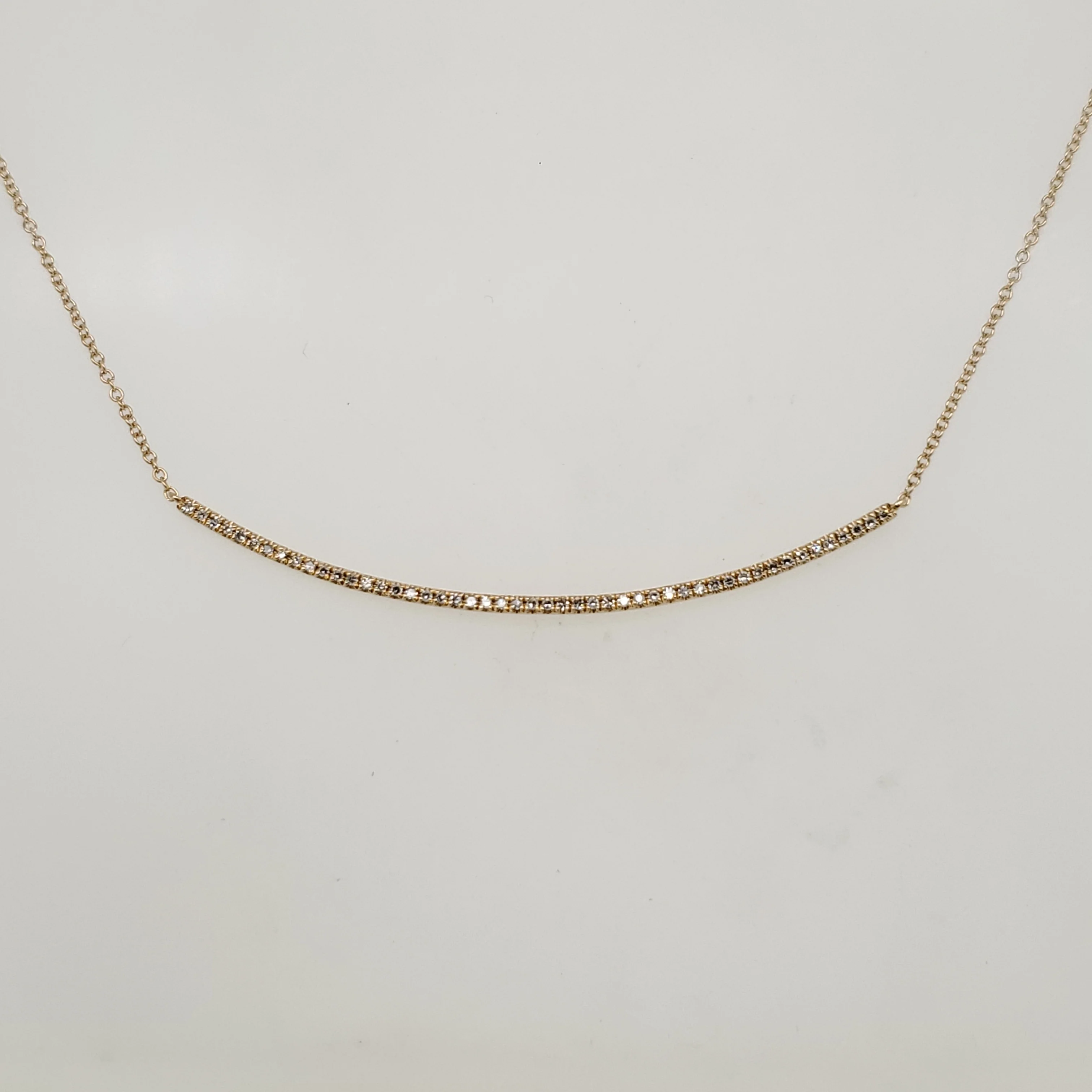 14kt Yellow Gold Diamond Neckalce