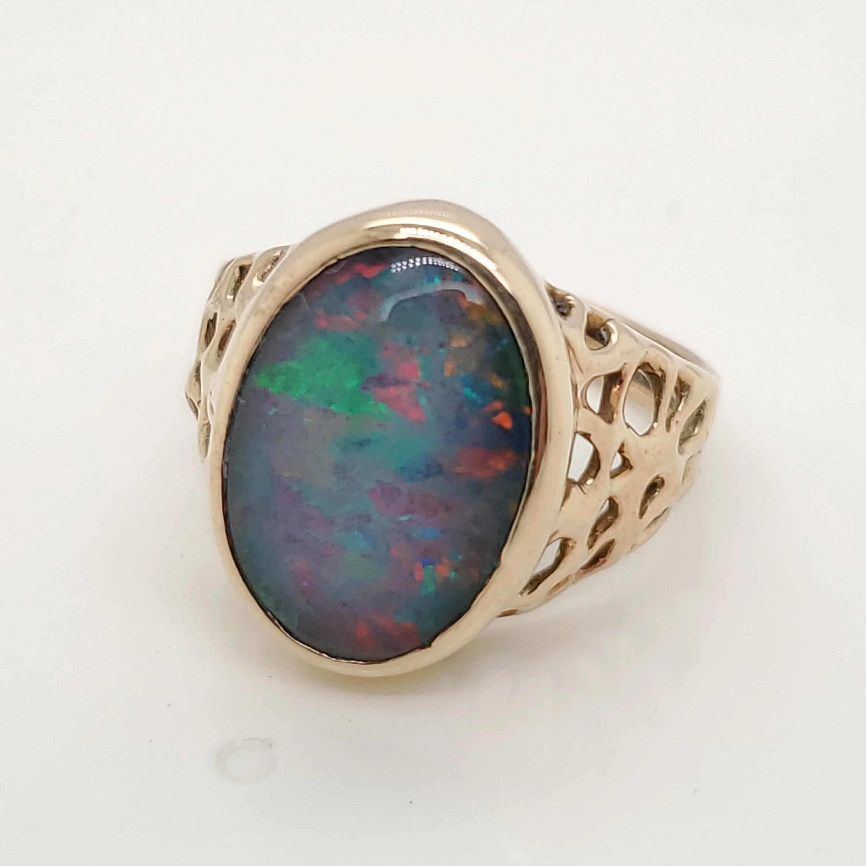 14kt Yellow Gold Opal Ring
