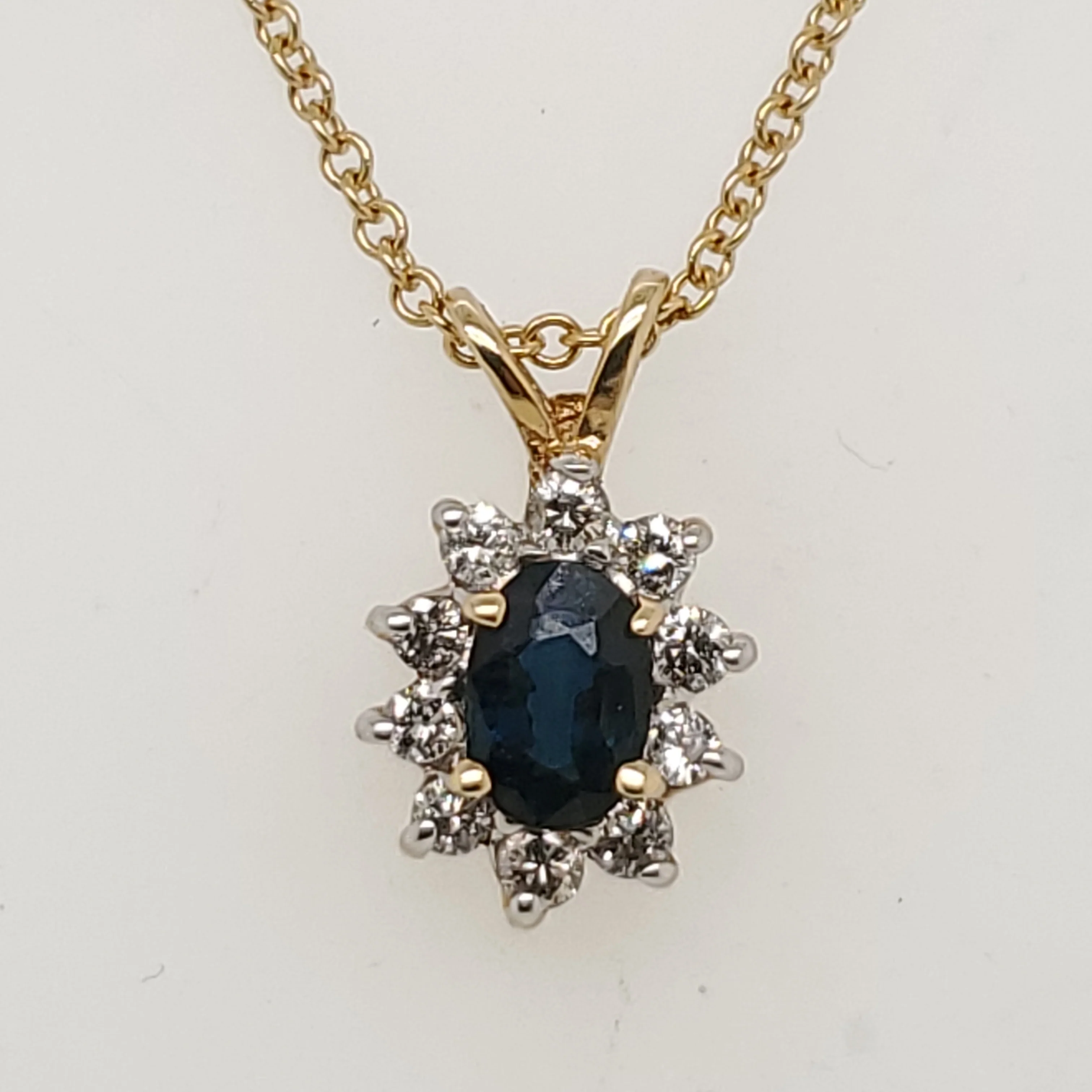 14kt Yellow Gold sapphire and Diamond Pendant Necklace