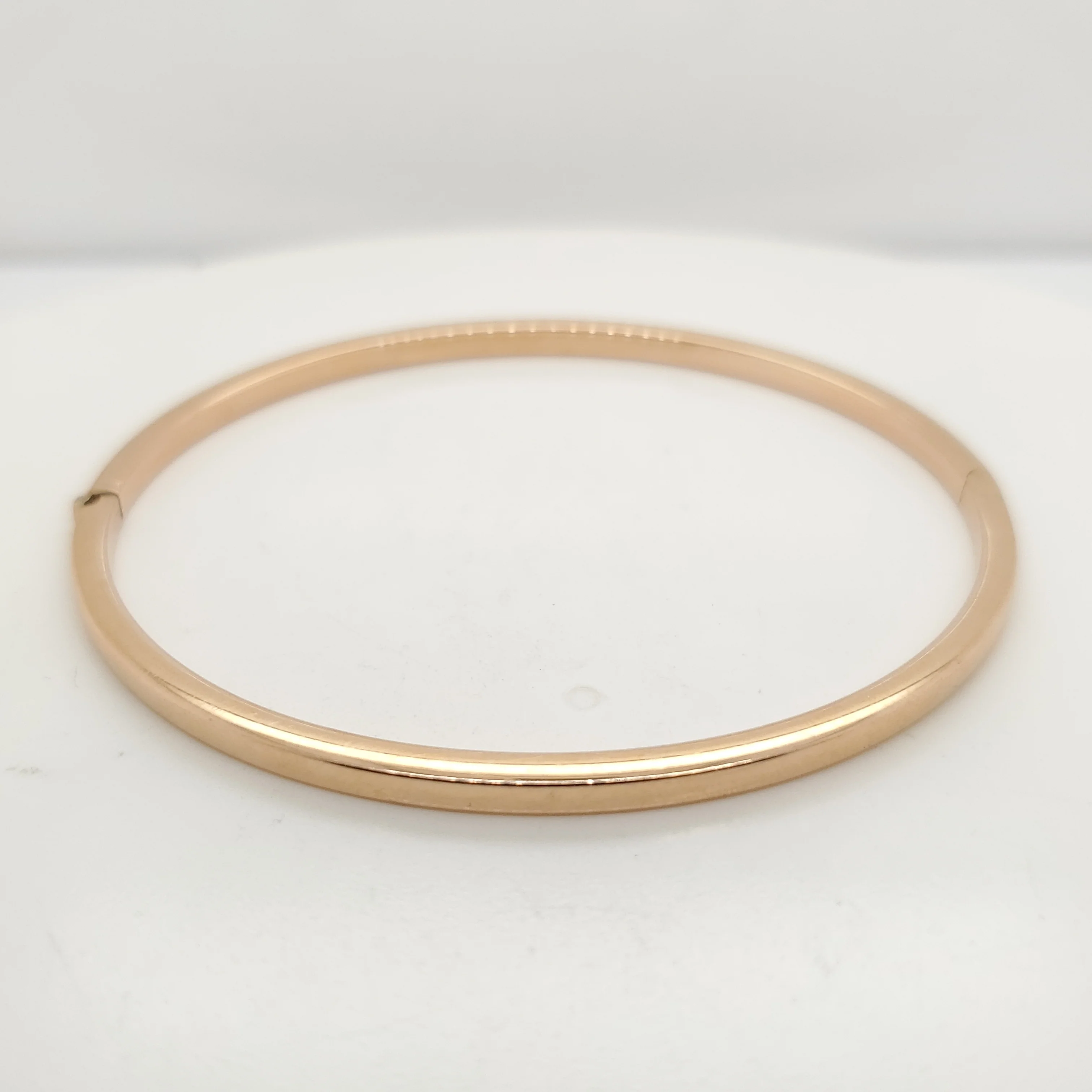 18kt Rose Gold Bangle Bracelet