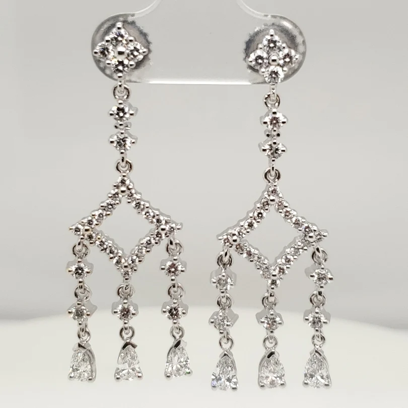 18kt White Gold and Diamond Chandelier Earrings
