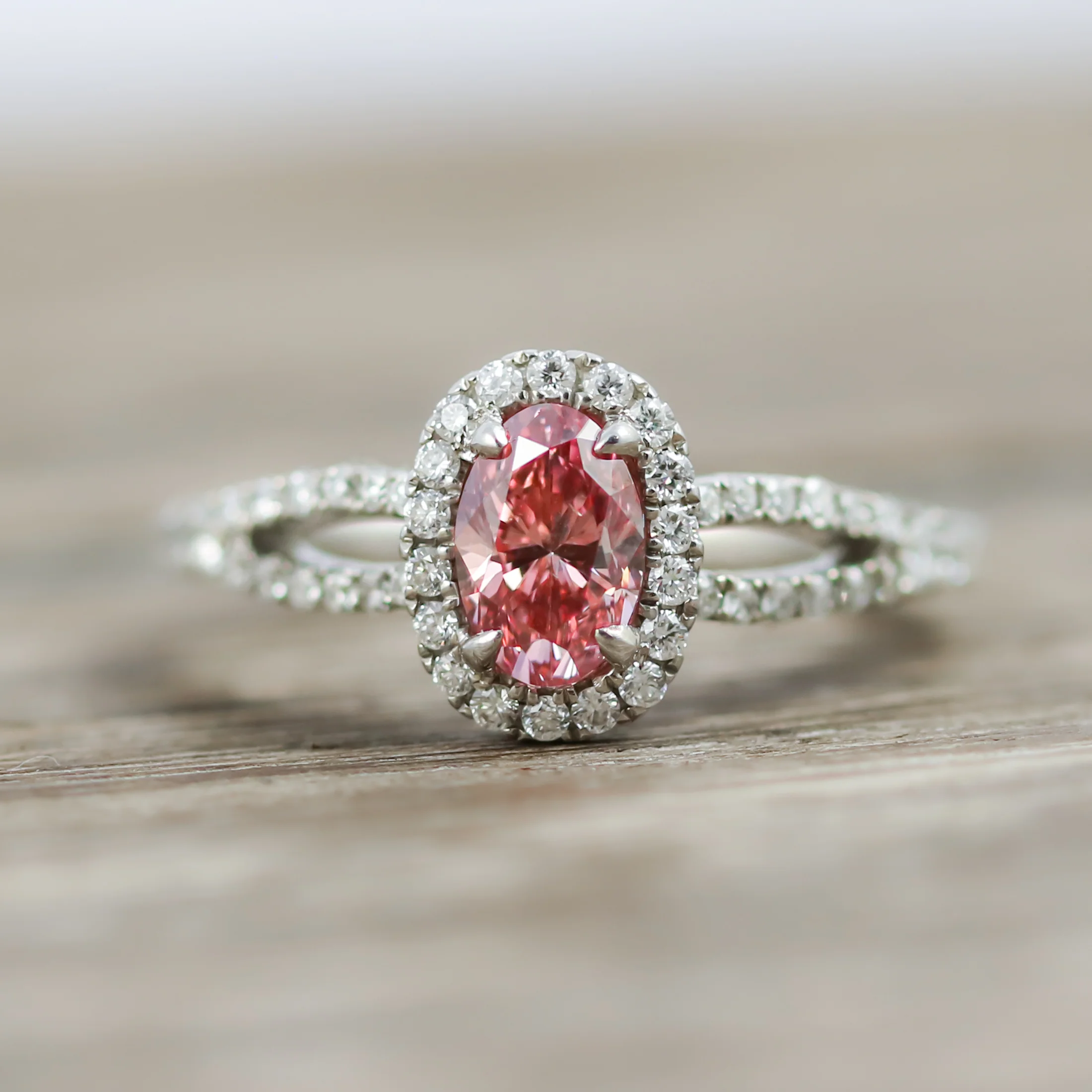 .71CT Pink Oval Diamond Engagement Ring - Image 3