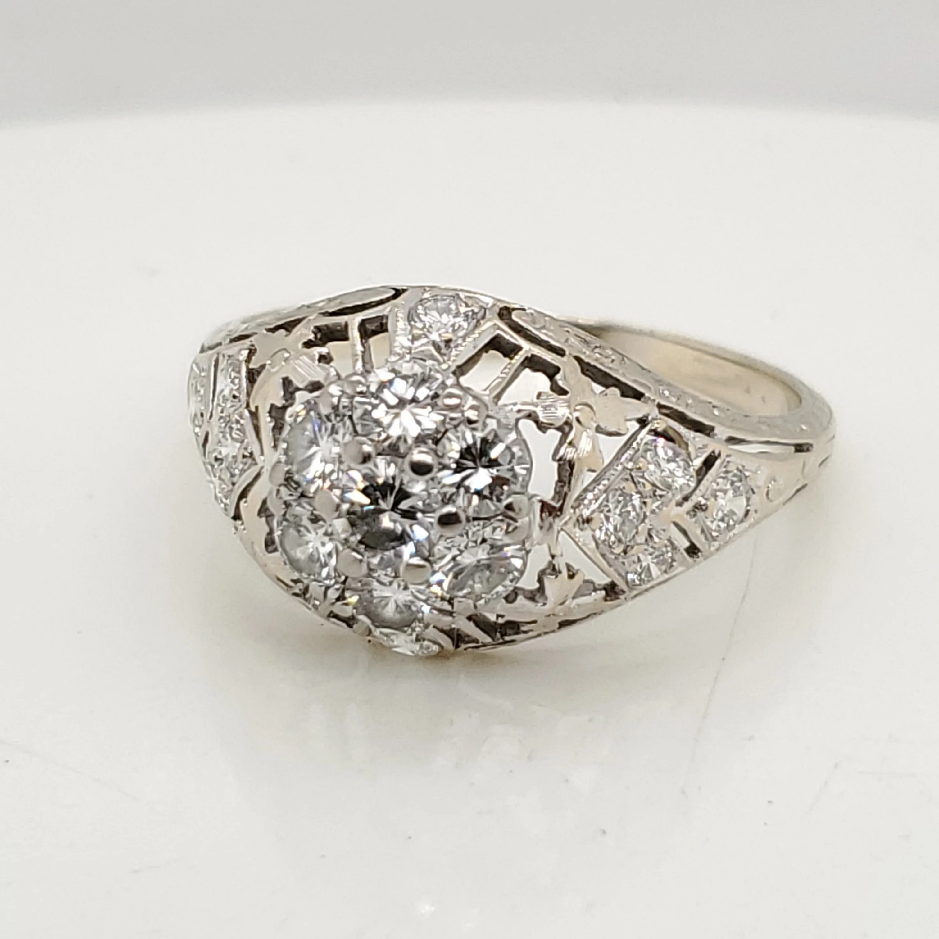 Art Deco 18kt White Gold Diamond Ring