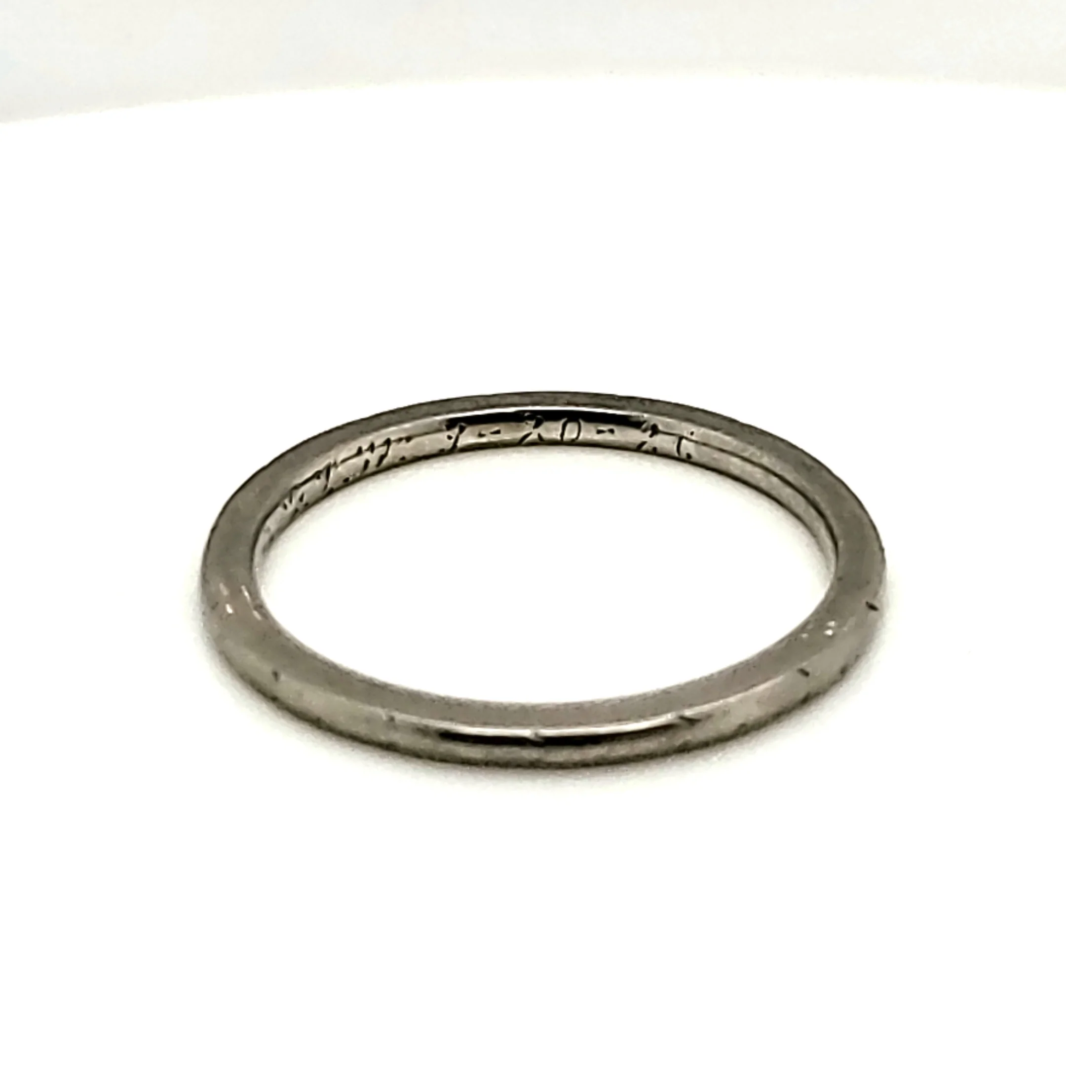 Art Deco 18Kt White Gold Wedding Band