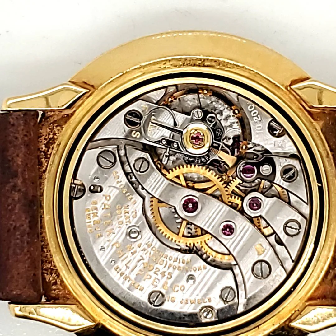 Late 1960s 18Ktyg Patek Philippe Calatrava Manual Wind Wrist Watch - Image 2