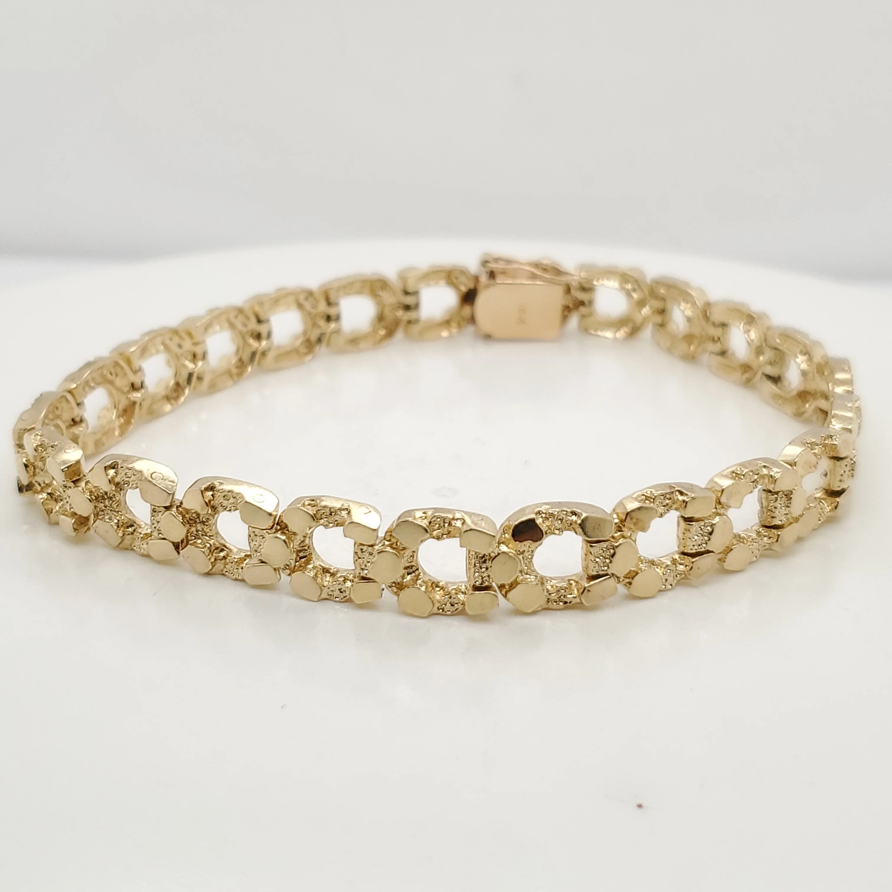 Mens 14kt Yellow Gold Nugget Bracelet