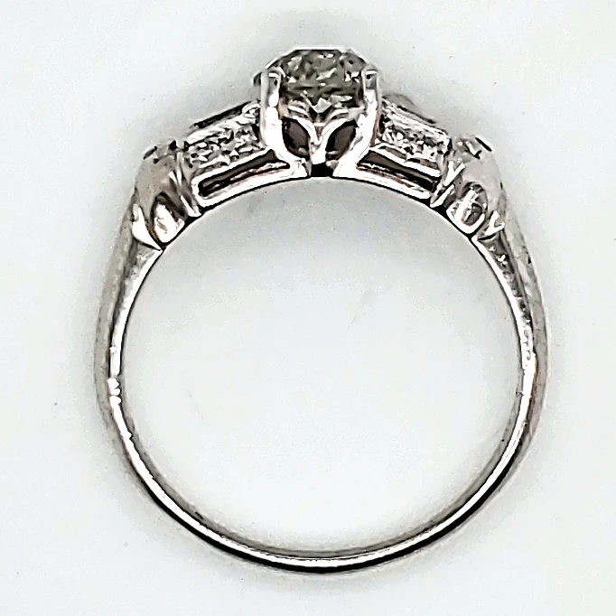 Platinum Art Deco .82 Carat European Cut Diamond Engagementring - Image 2