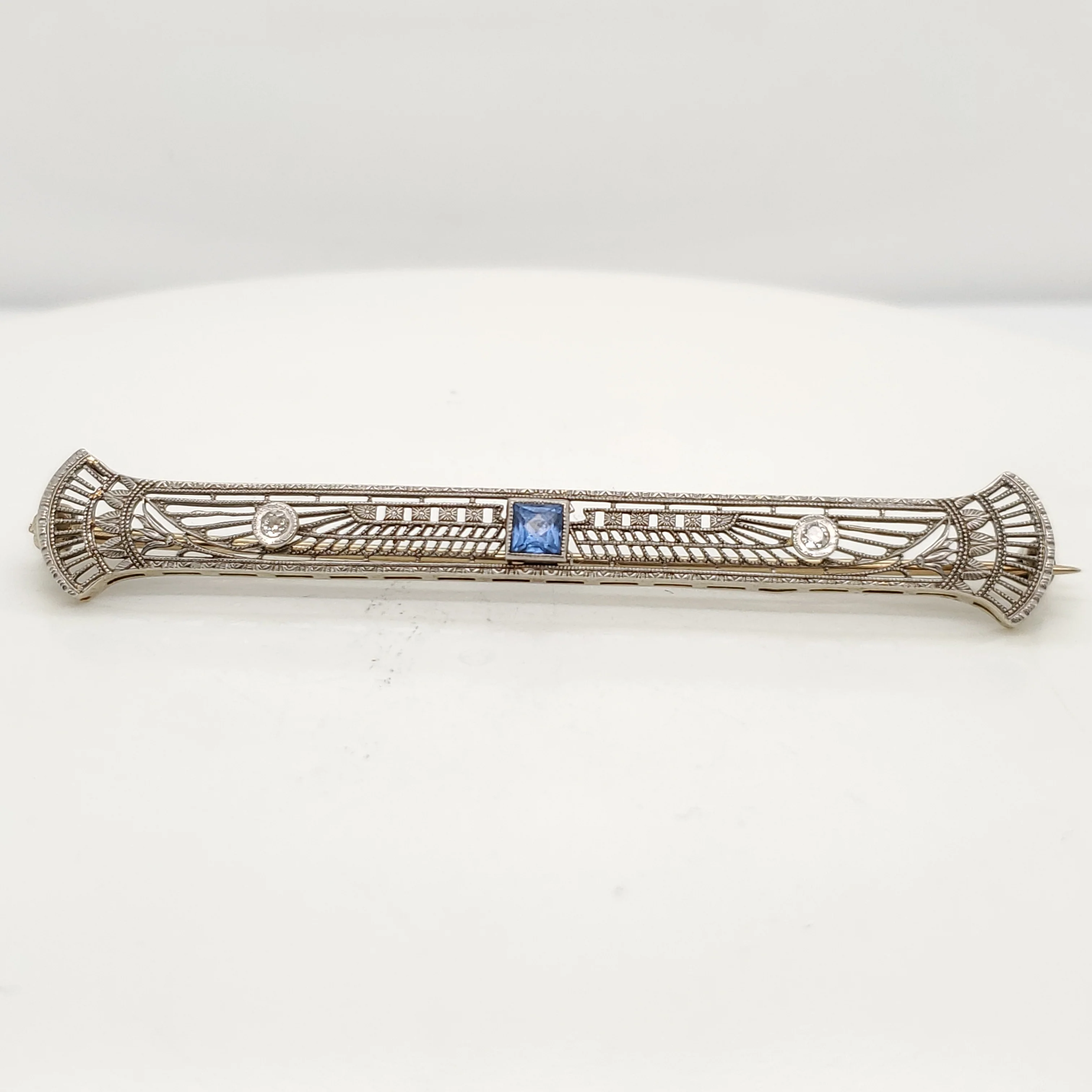 Platinum on 14kt Yellow Gold Art Deco Filigree Diamond & Sapphire Brooch