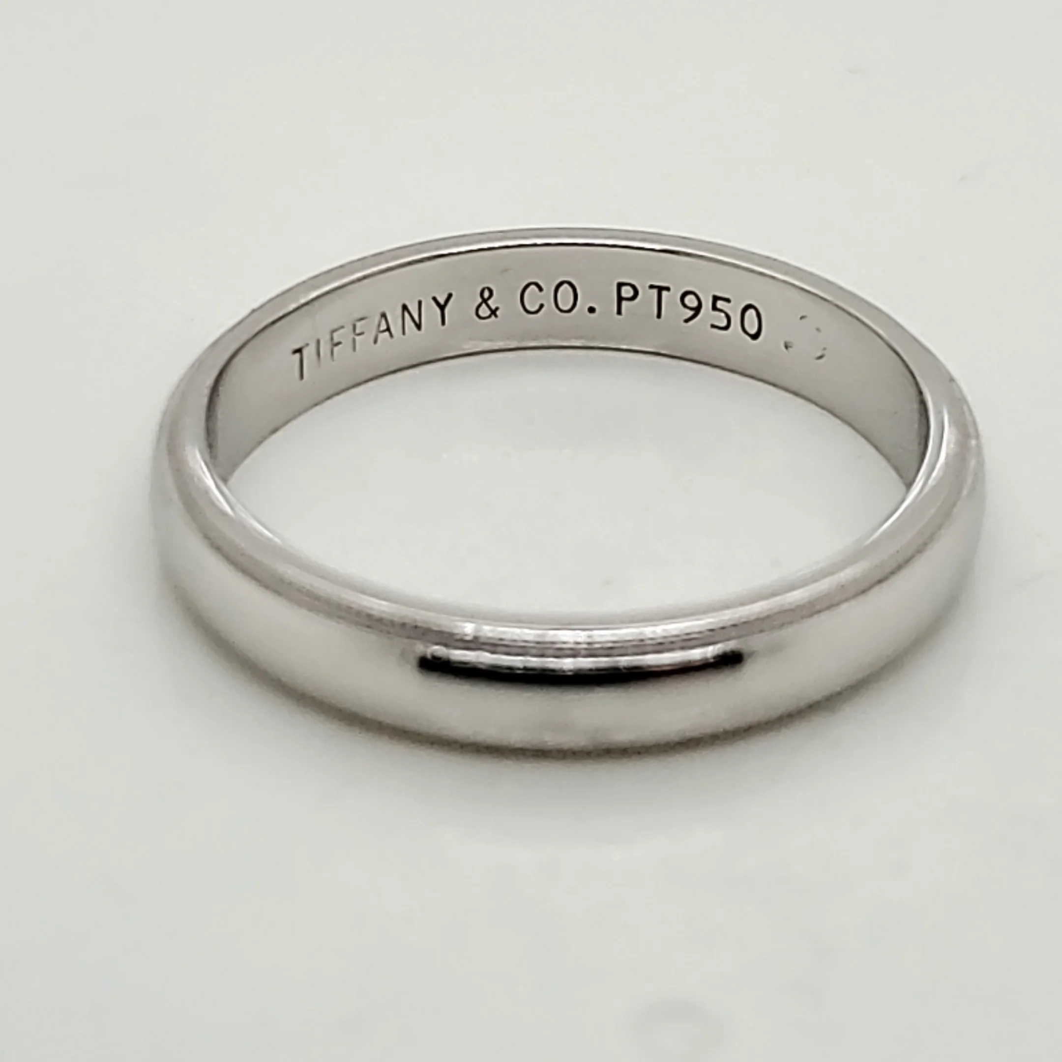 Pre - Owned Tiffany & Co Platinum Band