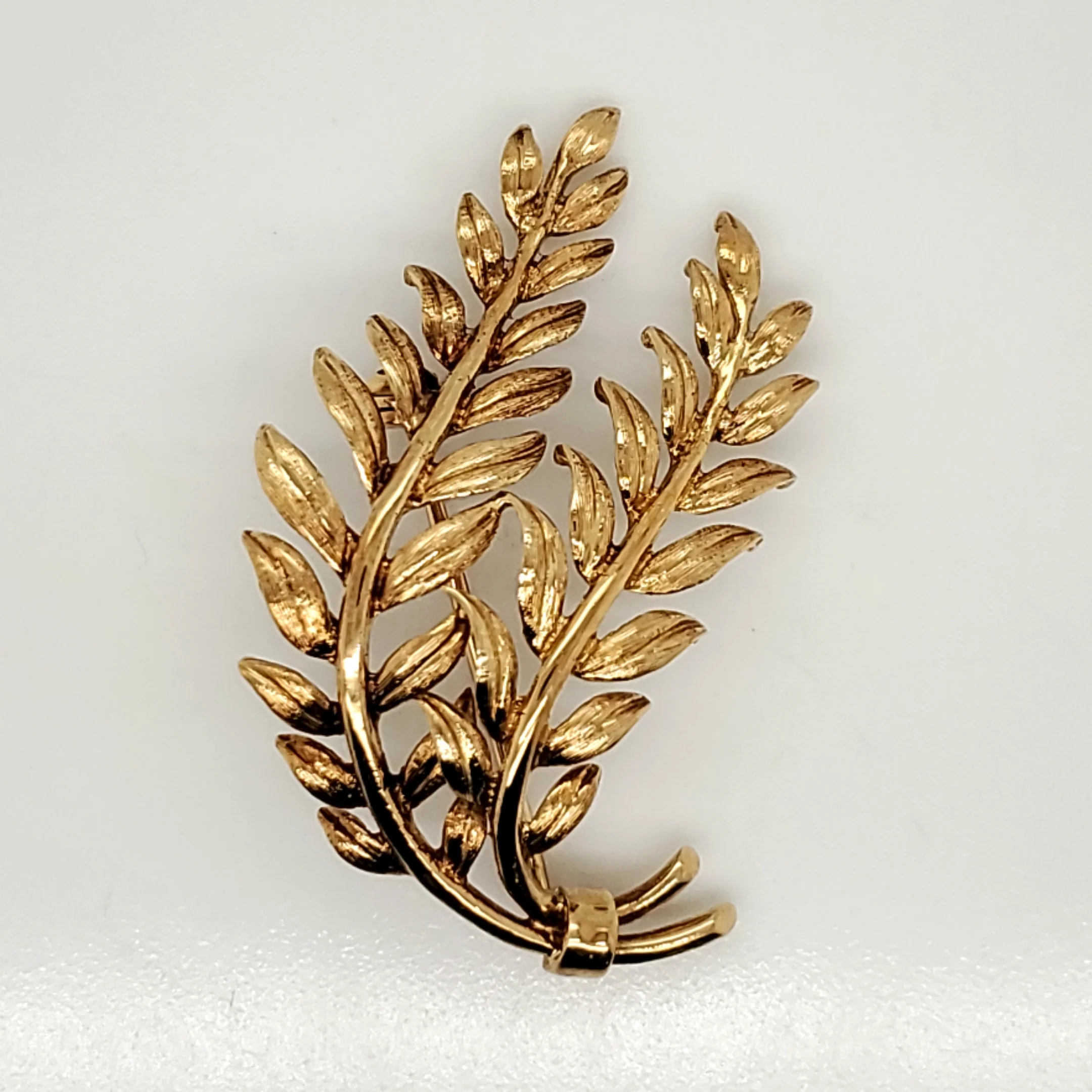 Pre - Owned Vintage Tiffany & Co 18Kt Yellow Gold Tree Branch Brooch