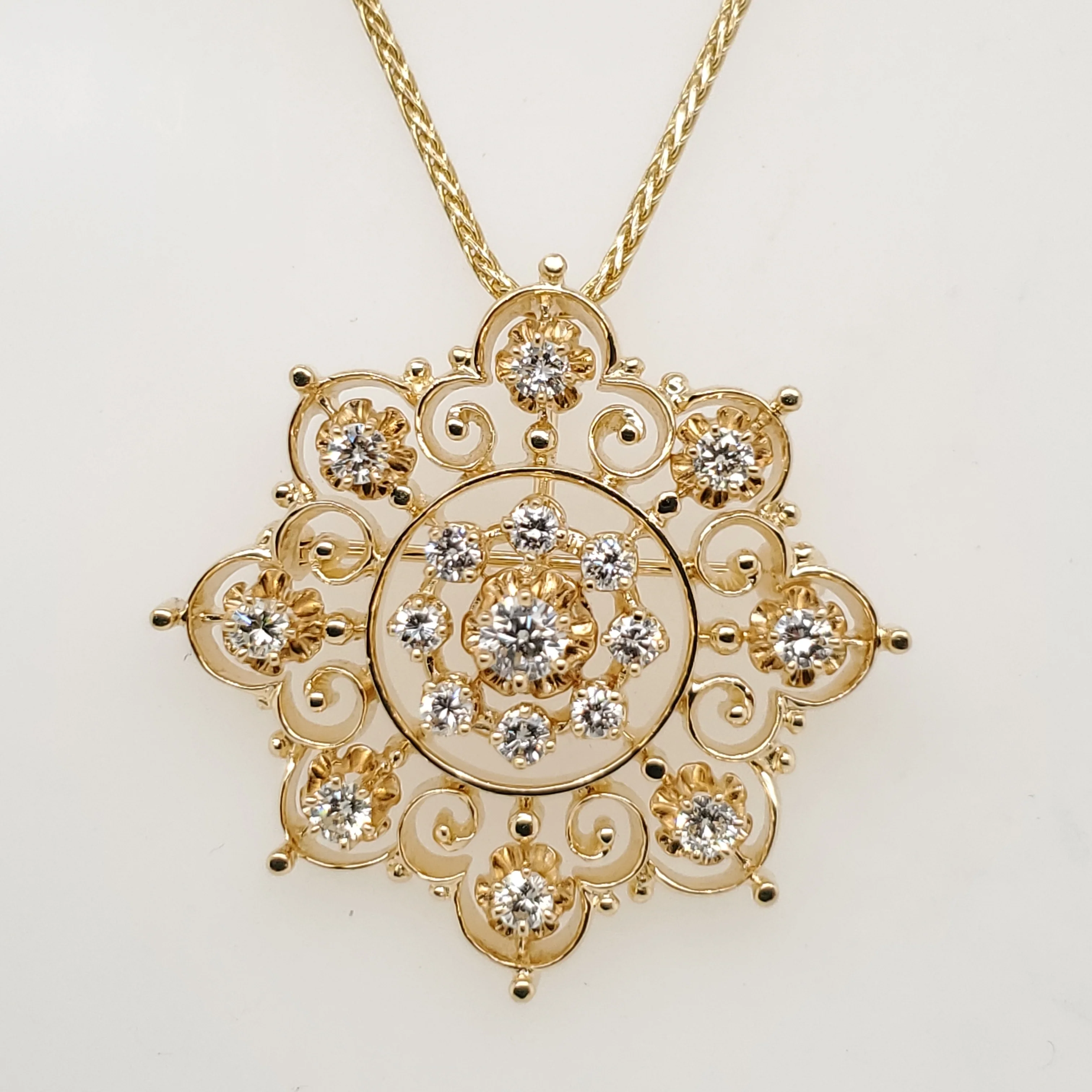 Vintage 14Kt Yellow Gold And Diamond Starburst Design Pendant/Brooch