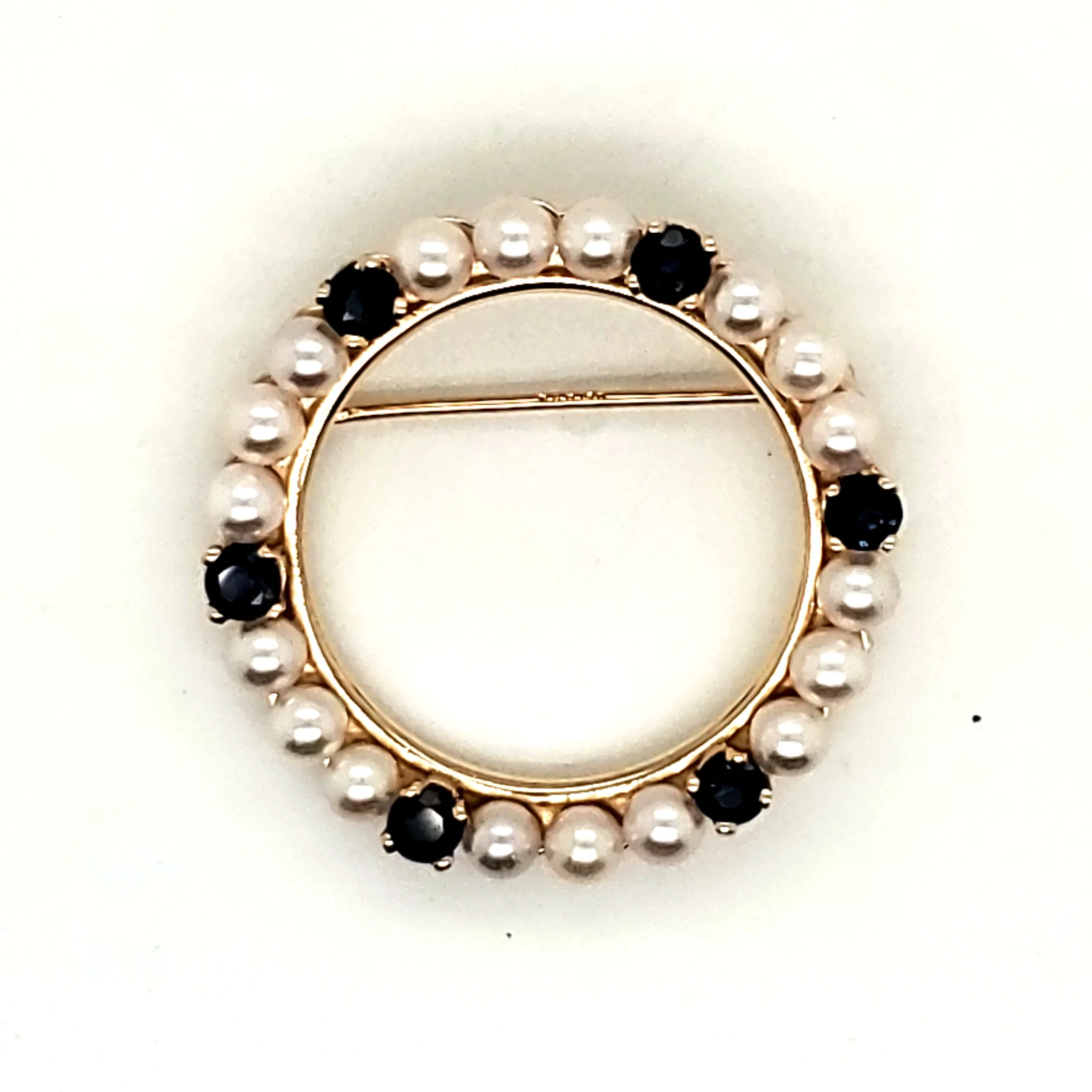 Vintage 14kt Yellow Gold Pearl and Sapphire Circle Brooch