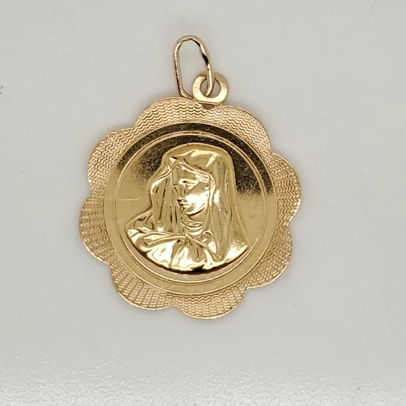 Vintage 18kt Yellow Gold Mother Mary Religious Pendant