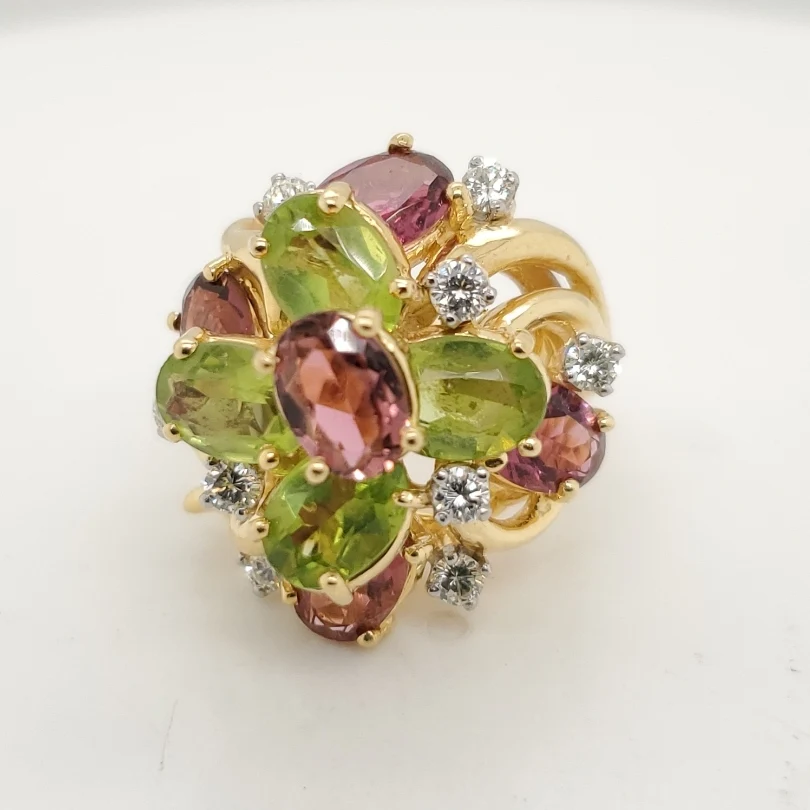 Vintage 18Kt Yellow Gold Pink Tourmaline And Peridot Ring