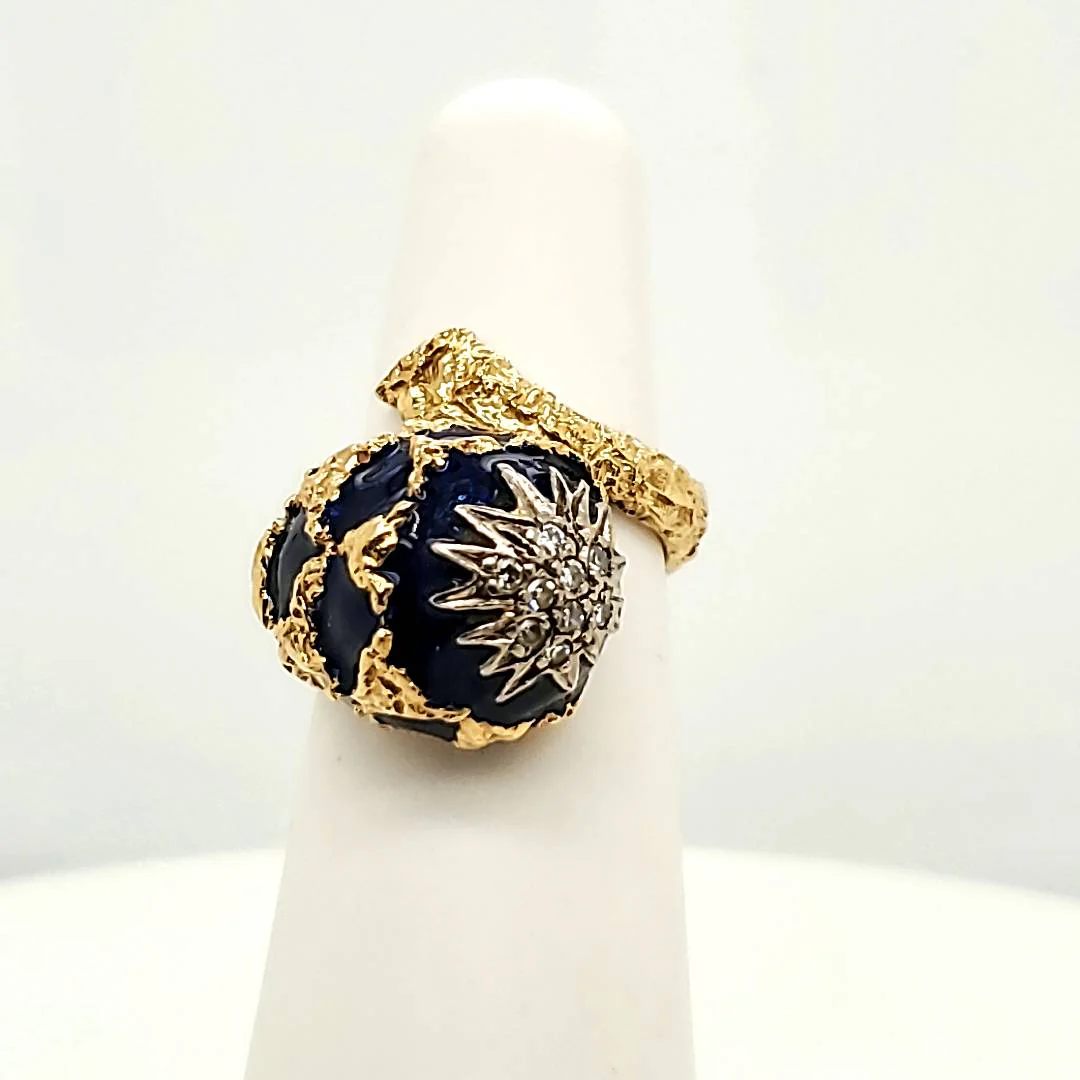 Vintage Italian 18kt Yellow Gold Diamond and Blue Enamel Ring